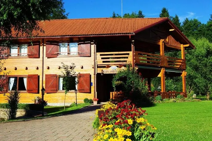 Apartment Mrežnička kuća - Image 1
