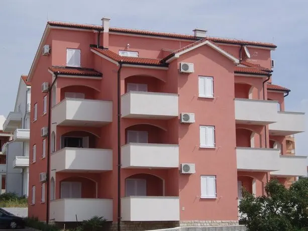 Apartments Paradiso - Image 1