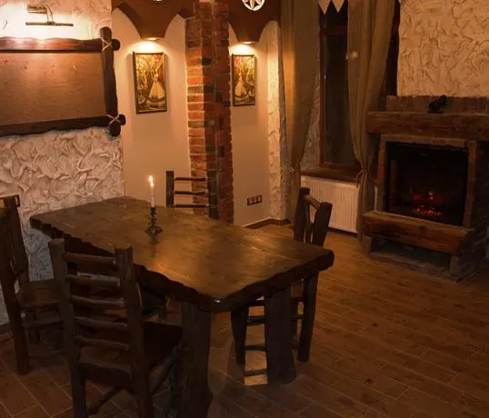 GHOSTel Medieval Hostel - Image 1
