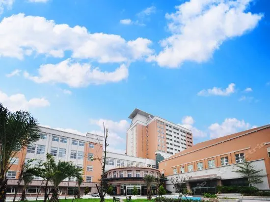 Uni-Resort Lukang - Image 1