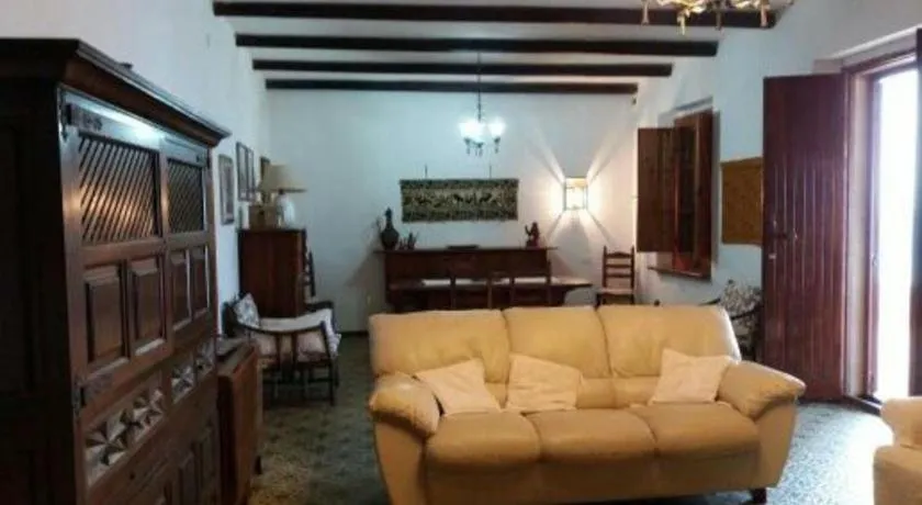 Villa Timbora - Image 1