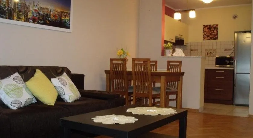 Coser Apartamenty Centrum - Image 1