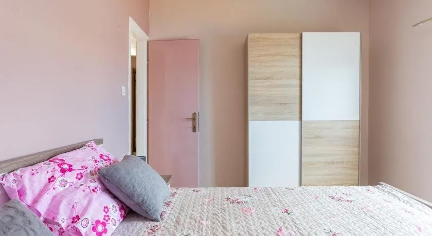 New apartment with terrace and sea view - Image 1