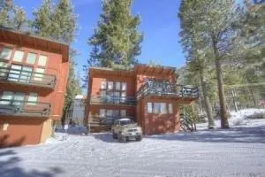 South Lake Tahoe 3 Br Condo Lta 8081 - Image 1