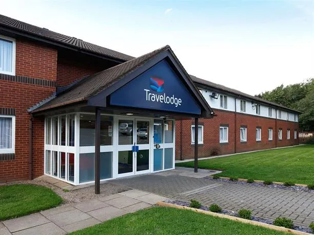 Travelodge Birmingham Frankley M5 Southbound - Image 1