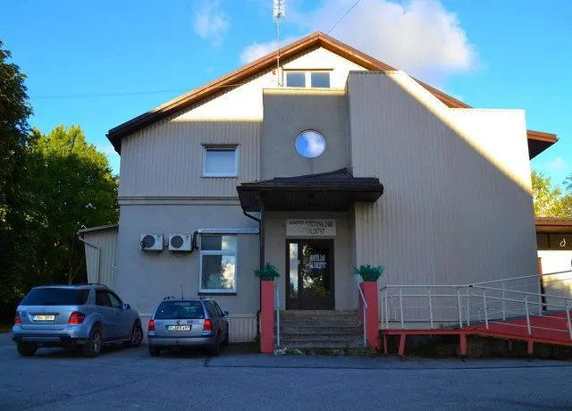 Fortuna Guesthouse - Image 1