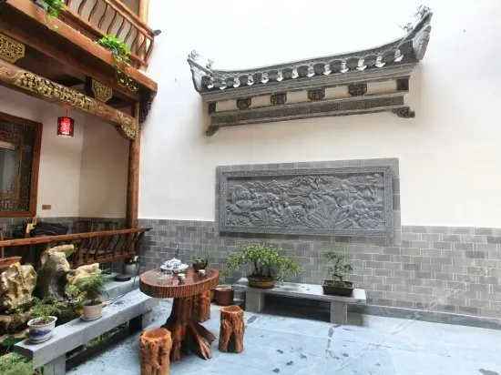 Delintang Boutique Inn - Image 1