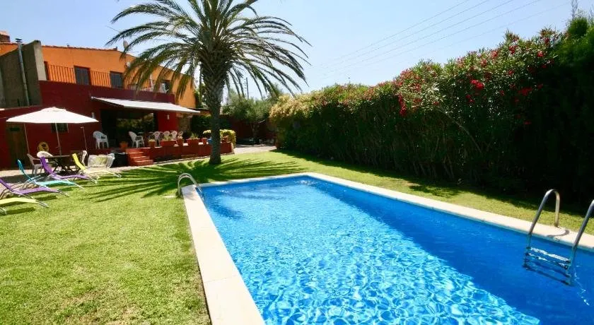 Casa rural alquiler íntegro Cal Sisco para 15 personas - Image 1