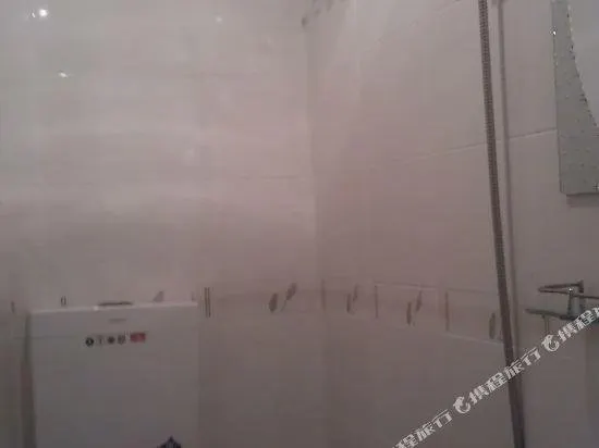 Pingle Yaxin Hostel - Image 1