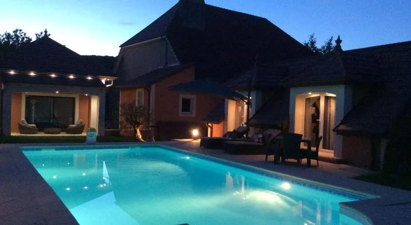 LA BASTIDE DES 3 AS & Spa - Image 1
