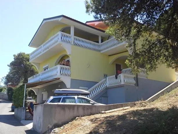 Apartments Vama Kali - Image 1