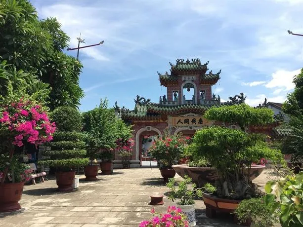 Tan Thanh Family Beach Home - Image 1