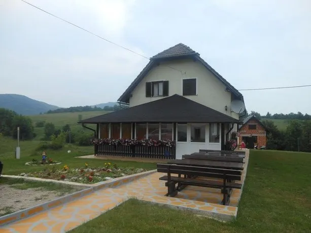 House Ivan - Image 1