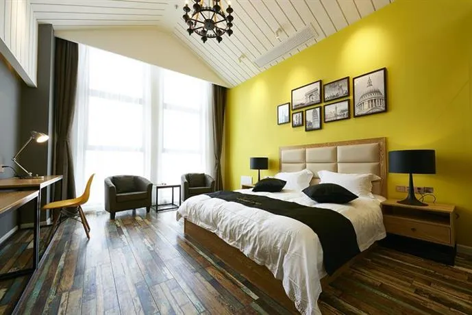 SKYLINE LOFT SHANGHAI - Image 1