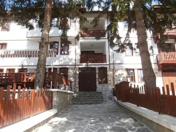 Hotel Mitnitsa and TKZS Biliantsi - Image 1