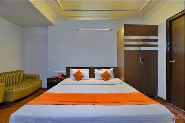 OYO 1714 Hotel Rnb City Center - Image 1