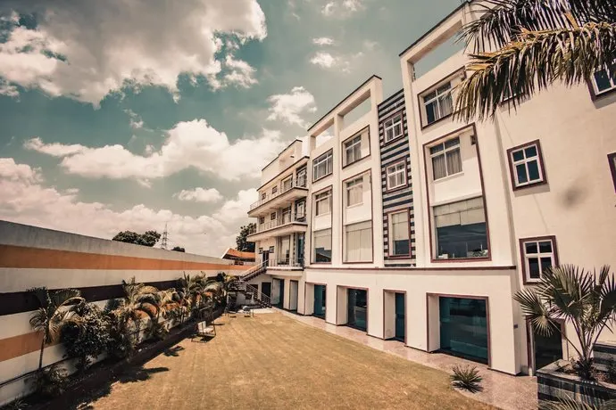 Nareshon Blue Club & Resort - Image 1