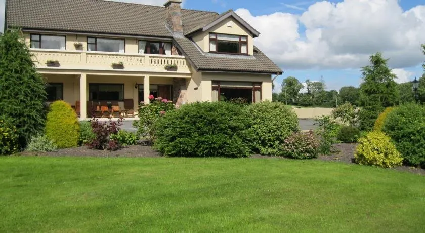 Glendale House - Image 1