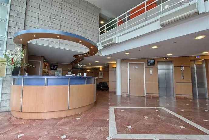 Holiday Inn Express Paris Porte d'Italie Le Kremlin-Bicêtre - Image 1