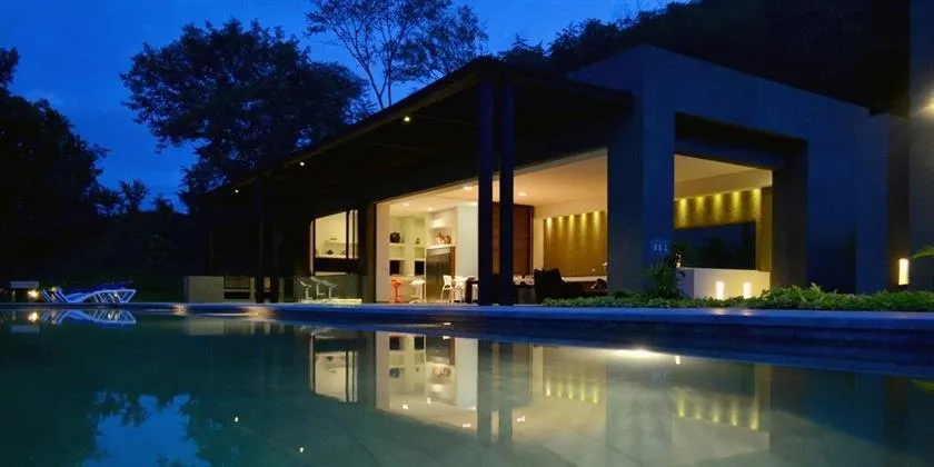 Casa Nu - Image 1