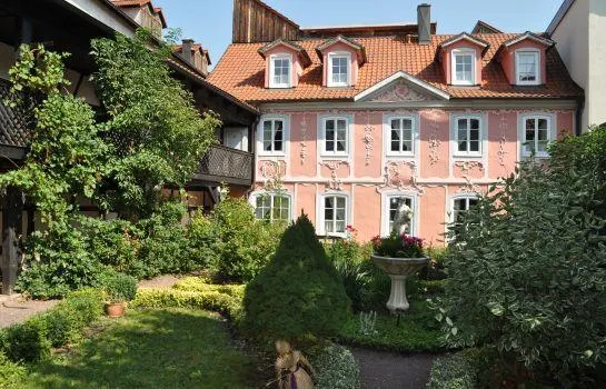 Garni-Hotel Ernestiner Hof - Image 1