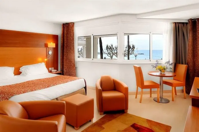 Hôtel Continental - Image 1