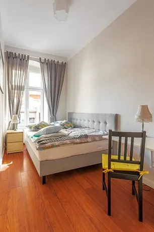 Babel Hostel - Image 1