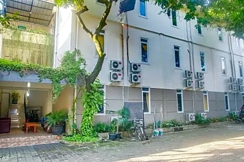 Wisma Minongga by OYO Rooms - Image 1