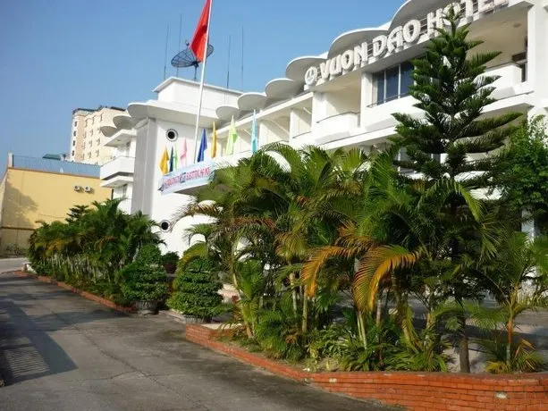 Vuon Dao Hotel Halong - Image 1