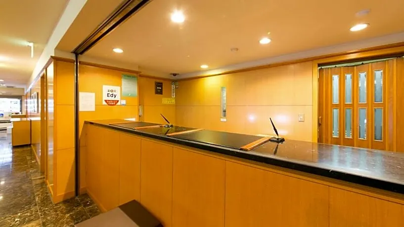 Yokkaichi Urban Hotel - Image 1