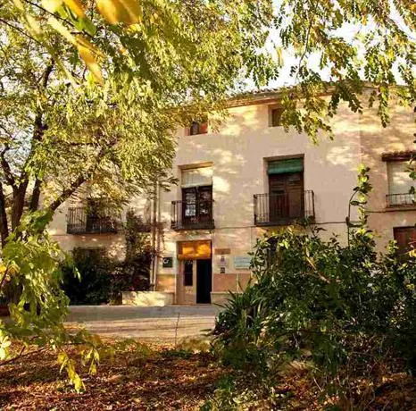 La Linda Tapada - Image 1