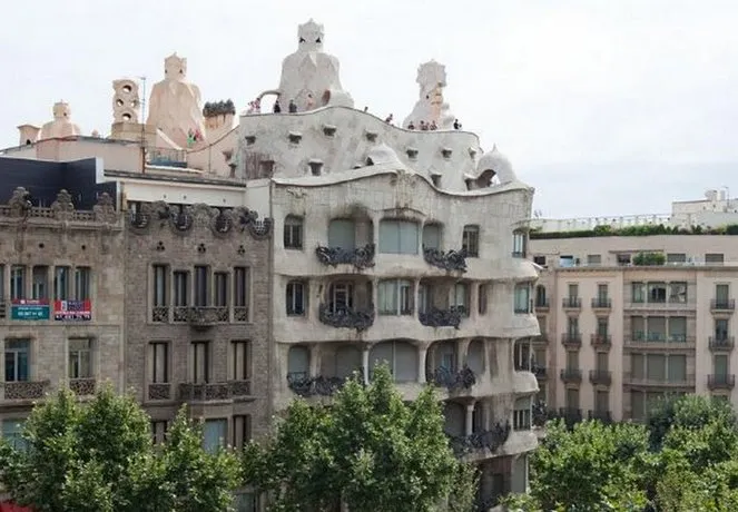 AB Passeig de Gràcia Apartments - Image 1