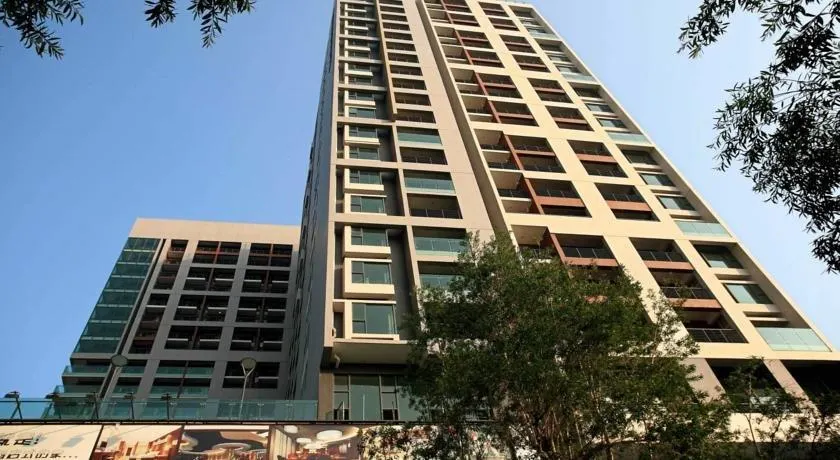 Juntao International Hotel and Apartments - Image 1