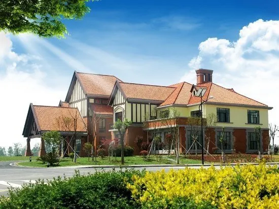 QIANHEWAN HOT SPRING RESORT - Image 1
