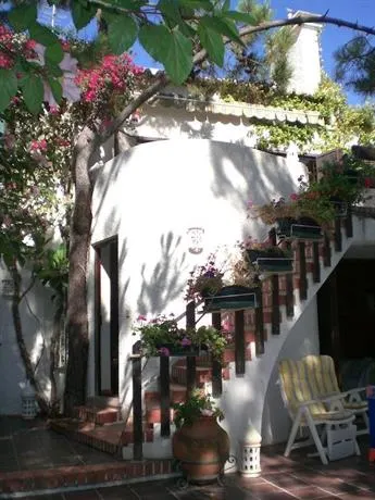 Feels Like Home Monte Gordo Family Villa - Image 1