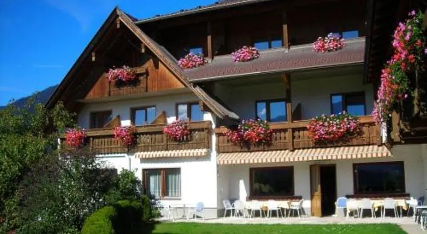 Aktiv Hotel Karnia - Image 1