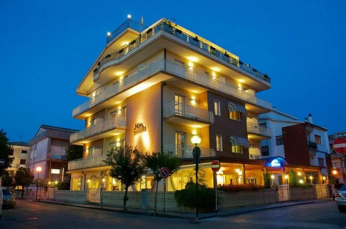 Hotel Jollino - Image 1