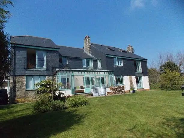 Trecarne House - Image 1