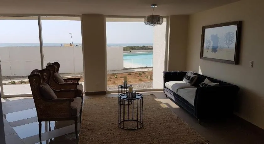 Laguna del Mar Apartamento 208 - Image 1