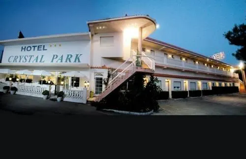 Hotel Crystal Park - Image 1