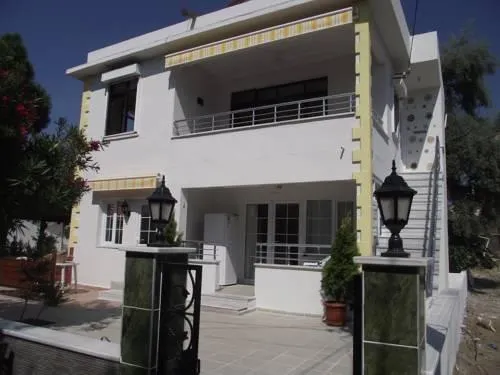 Kaan Motel Avşa - Image 1