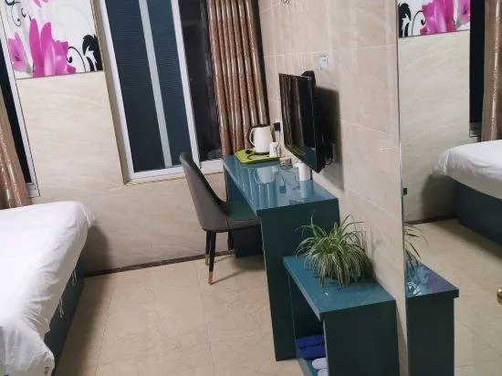 Ziyou Express Hotel - Image 1