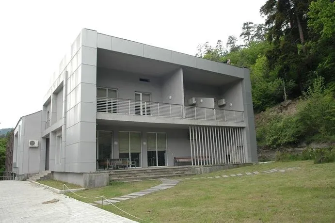 New Hotel - Image 1