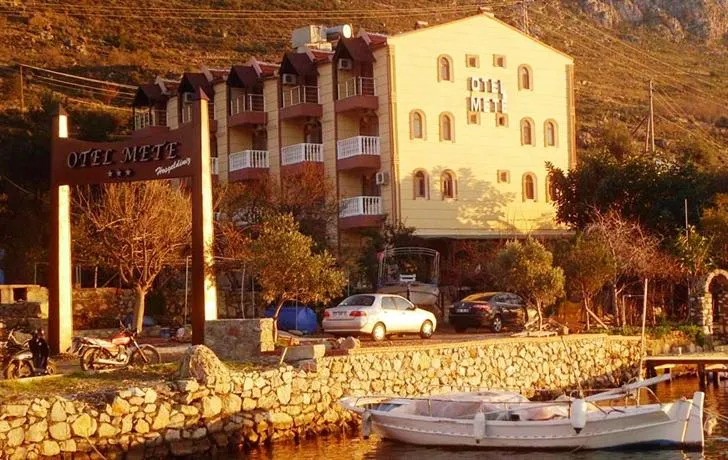Mete Hotel - Image 1