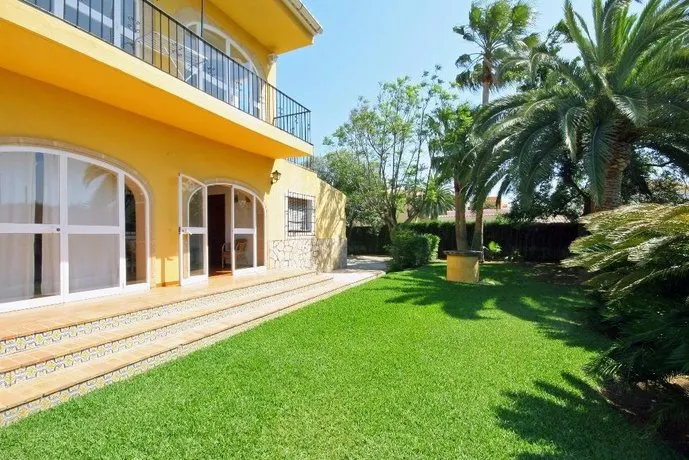 LA MEZQUIDA - Image 1