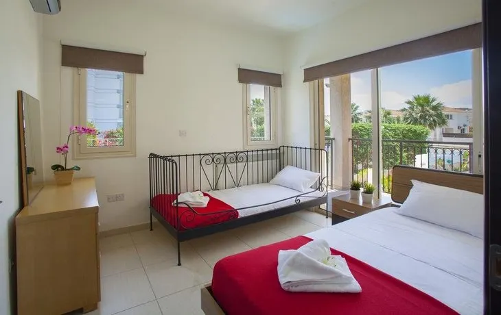Villa Michelle 7 in Famagusta - Image 1