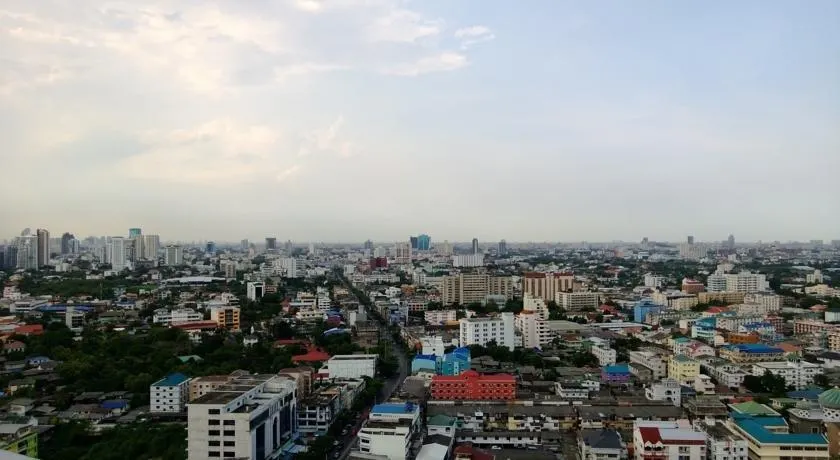 Pridi Hostel Bangkok - Image 1