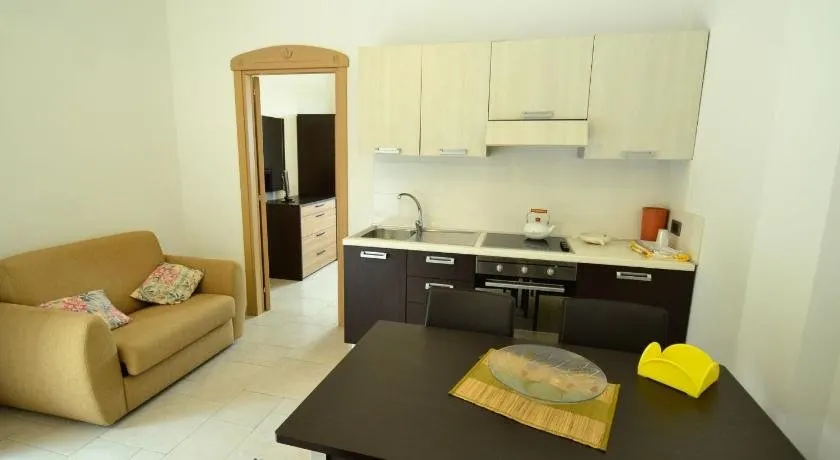 Beautiful Mansion in Torricella with Swimming Pool - Image 1
