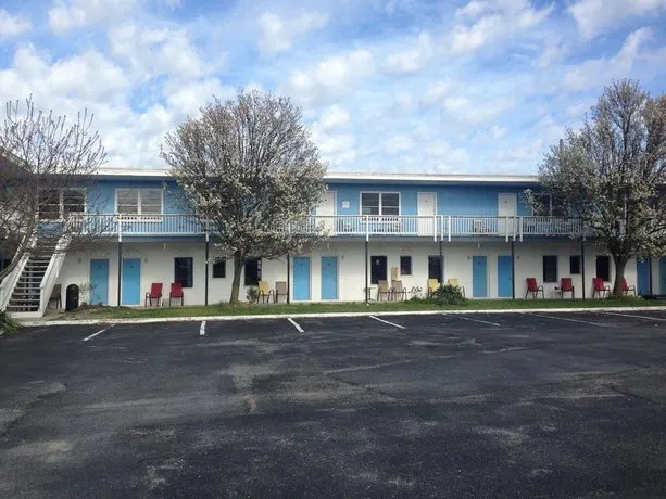 Sands Motel - Image 1