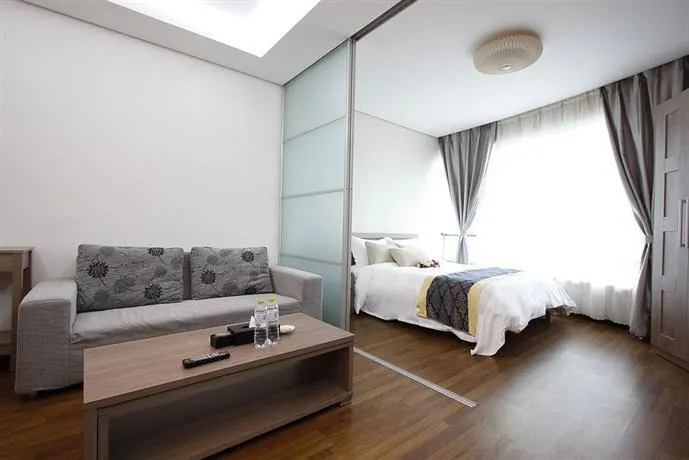Qingdao Tujia Sweetome Vacation Rentals Xingyuan Branch - Image 1